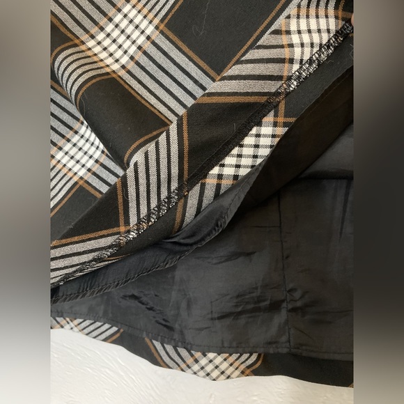 CCX (Avenue) Size 14 Black Plaid Mini Skirt - Picture 5 of 5